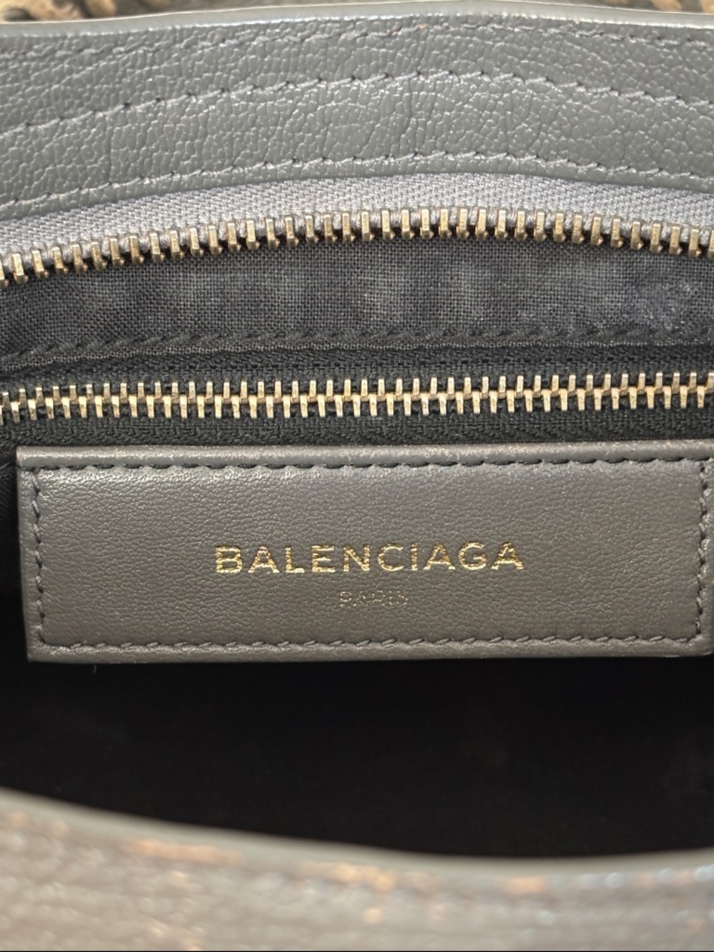 Balenciaga bag - Picture 12 of 12